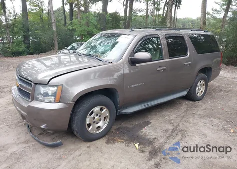 2013 Chevrolet Suburban 1500 Lt из США, поврежденный, VIN 1GNSKJE78DR155581